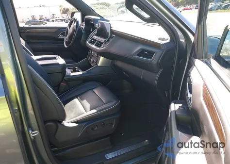 2023 Chevrolet Suburban 2Wd Premier z USA, uszkodzony, nr VIN 1GNSCFKD9PR364577